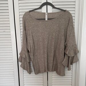 Vanilla Bay Heathered Ruffle Sleeve Blouse - Taupe